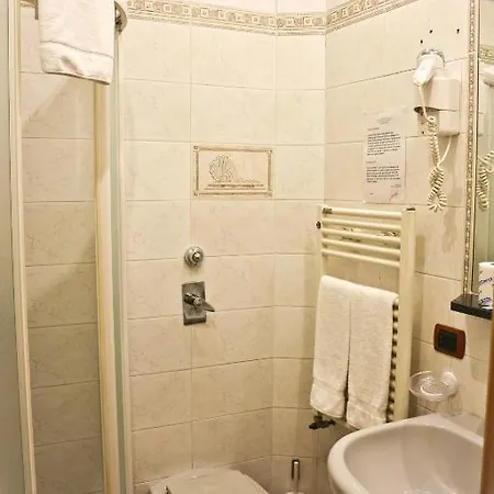 Losanna Hotell 3*